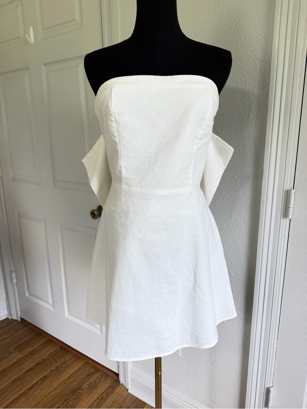 Altar’d State white bow mini dress M sorority rush bridal shower coquette - Picture 1 of 10